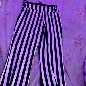 Women’s yoga pants